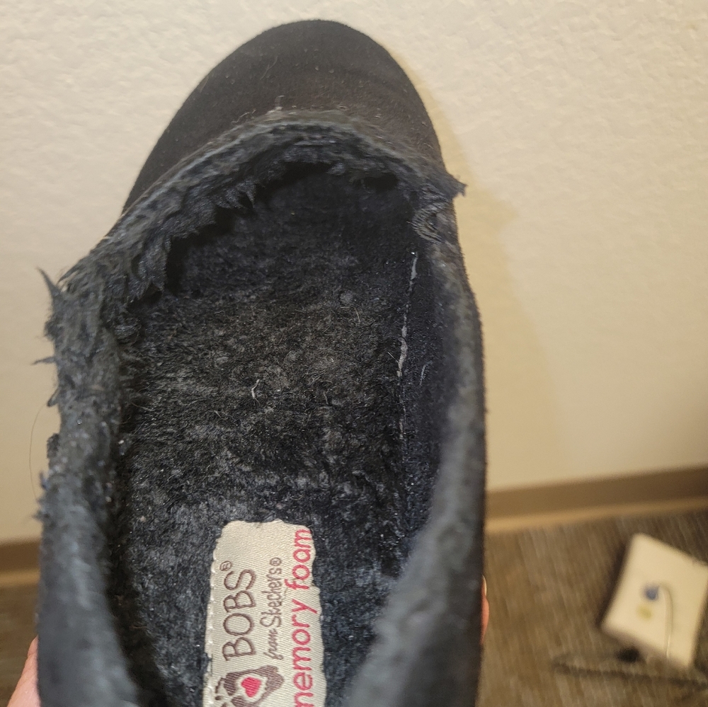 BOBS Alpine Slip ons - Picture 3 of 8